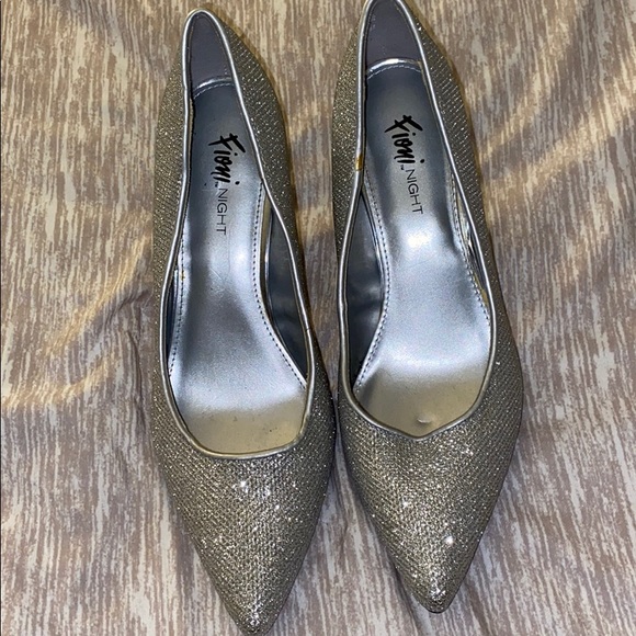 Fioni Night Shoes - Fiona Night Silver point toe heel shoe